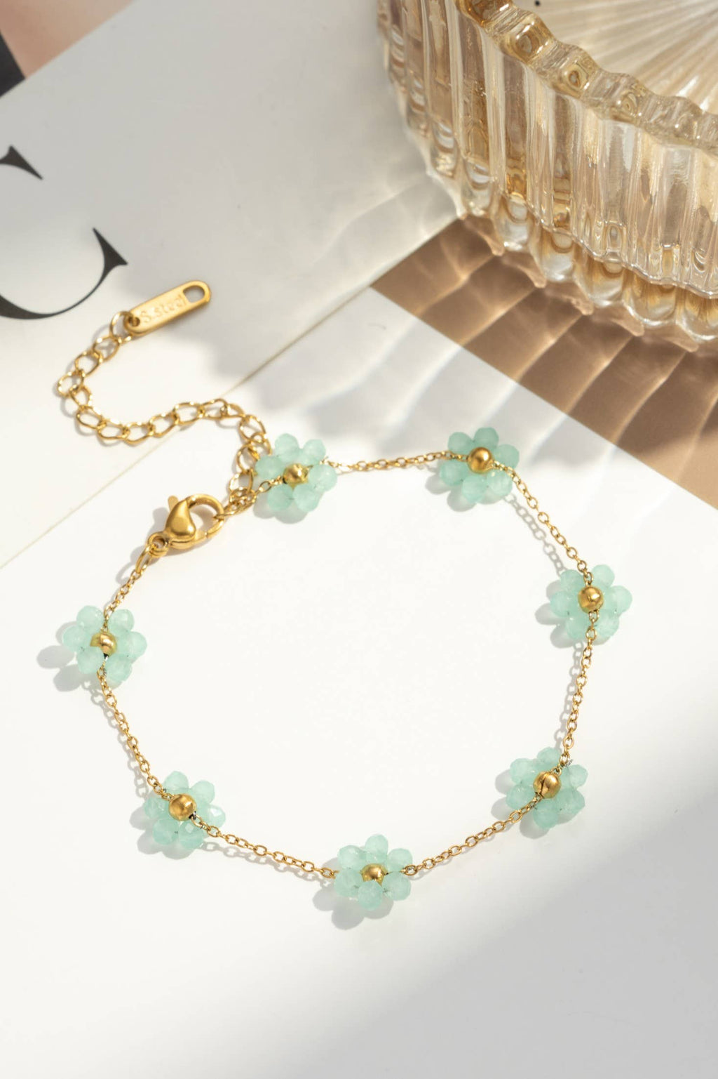 Bracelets fleur perles colorées