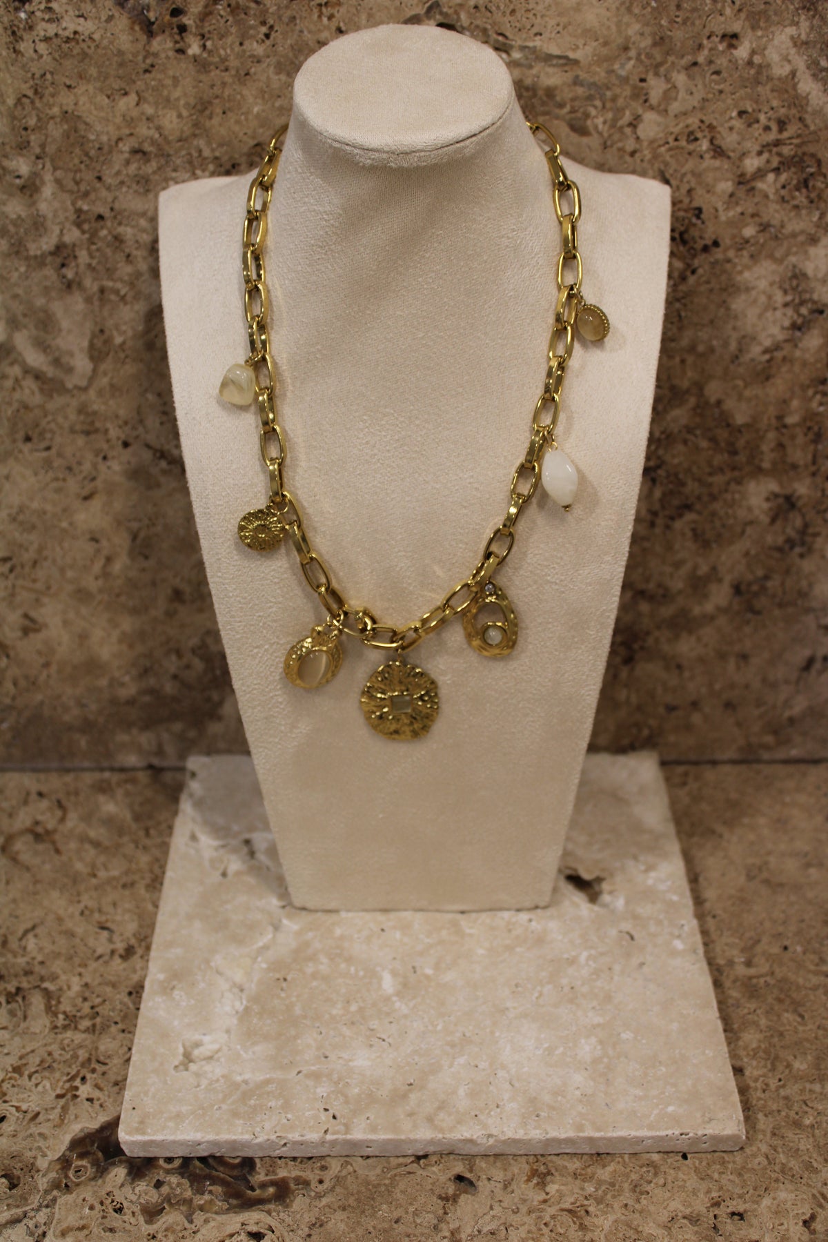 Collier Eclipse à breloques