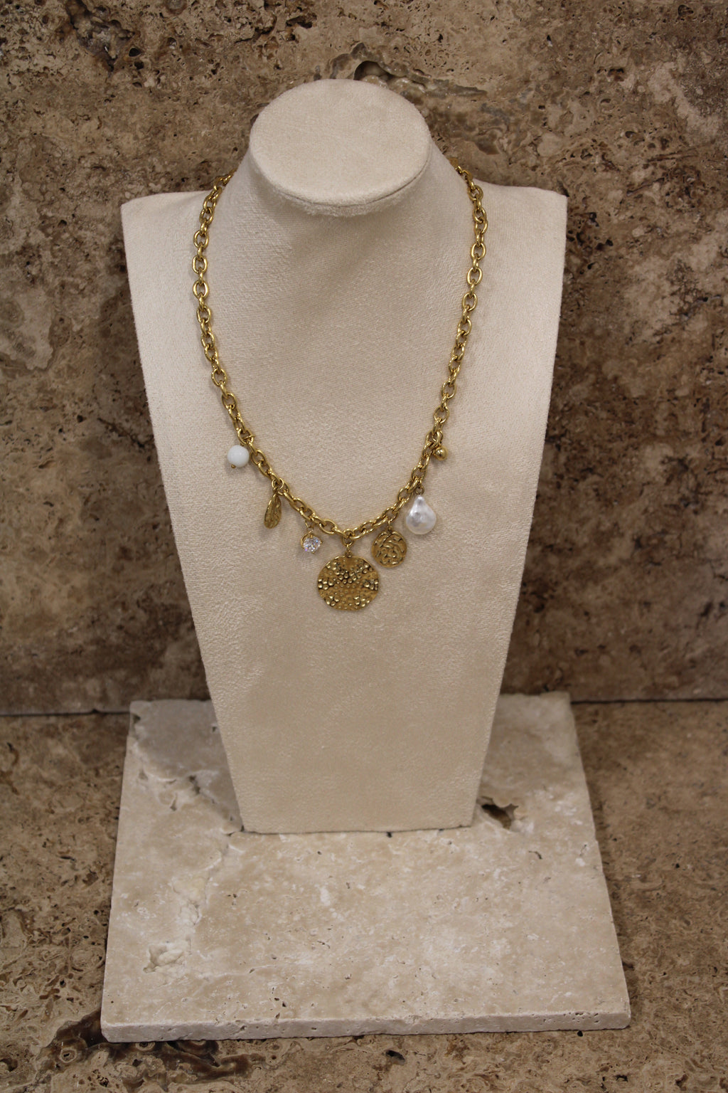 Collier Pearl