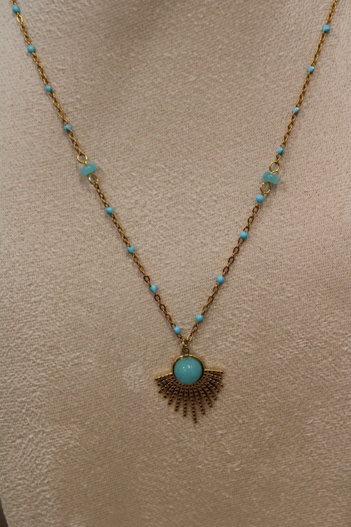 Colliers Aurore