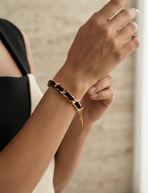 Bracelet chaîne dorée tressée noir